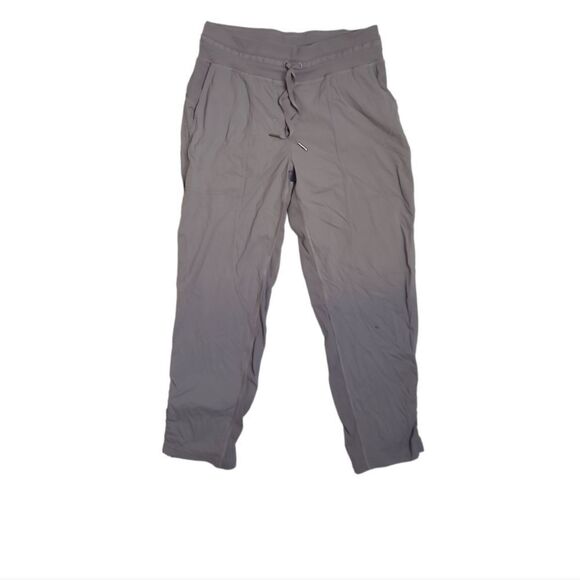 LULULEMON titanium gray dance studio adjustable cuff crop pant 4‎ - Picture 3 of 13